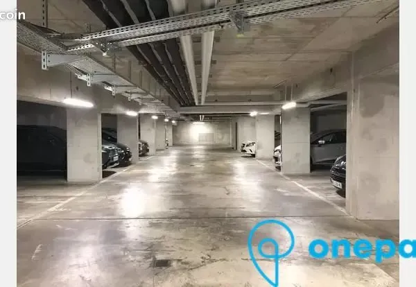 Parking/box 12 m² ORLY