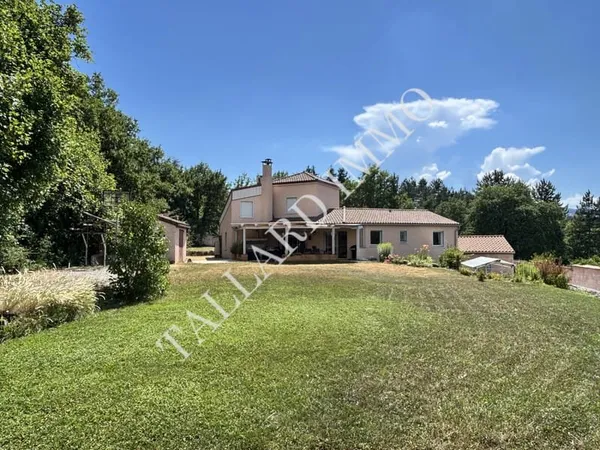 Exclusivité Tallard, Villa T5, 145 m2 + dépendances sur terrain 1450 m2