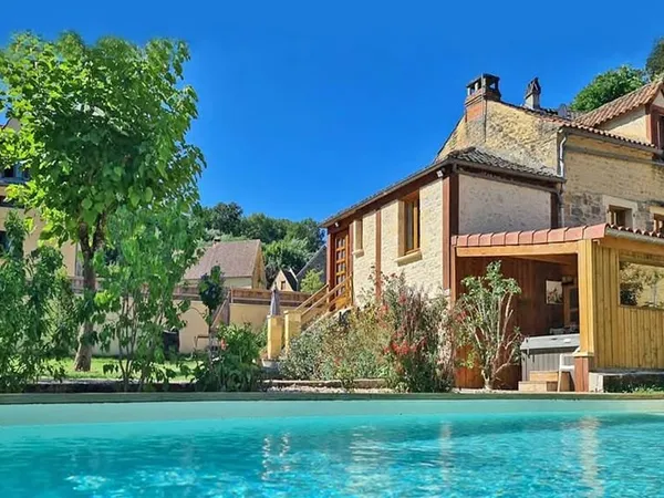 Maison Salignac Eyvignes 7 pièce(s) 121 m2
