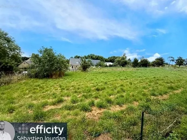 Terrain 1012 m²