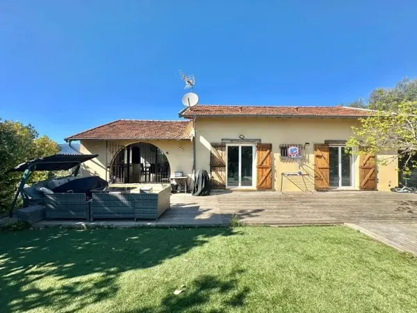 Villa 4 pièces 95 m²