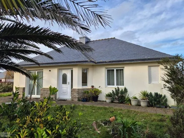 Maison de plain-pied 5 pièces 110 m²
