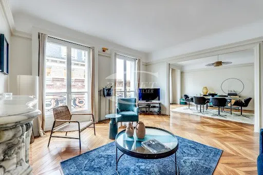 Appartement 5 pièces 155 m²
