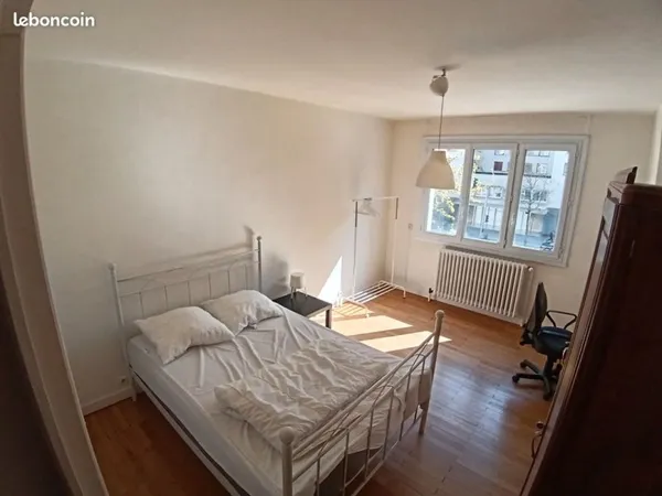 Chambre dans colocation