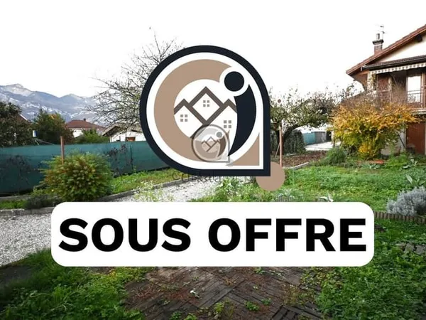 Lancey - Tènement de 3 logements sur un terrain 711m2