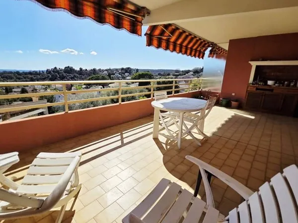 Appartement 3 pièces 84 m²