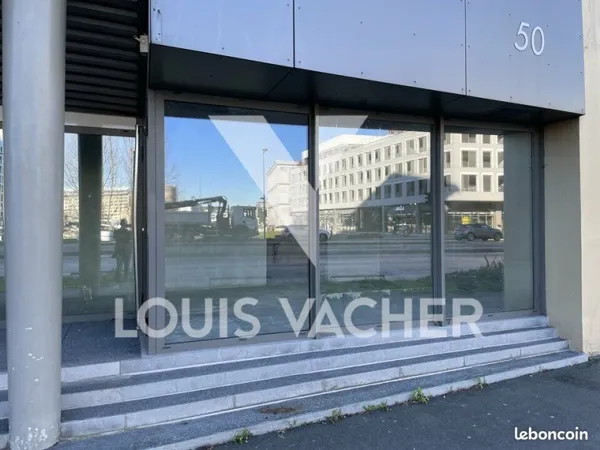 BUREAUX 185 m² BORDEAUX
