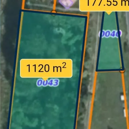 Terrain 1299 m²
