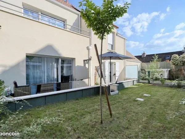 Magnifique Rez de jardin calme et ensoleillé