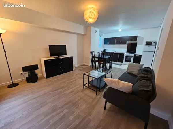 Appartement F2 à Noisy le Grand - 7 min de la gare RER A de Bry Sur Marne