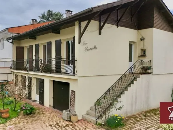 Maison avec appartement et jardin