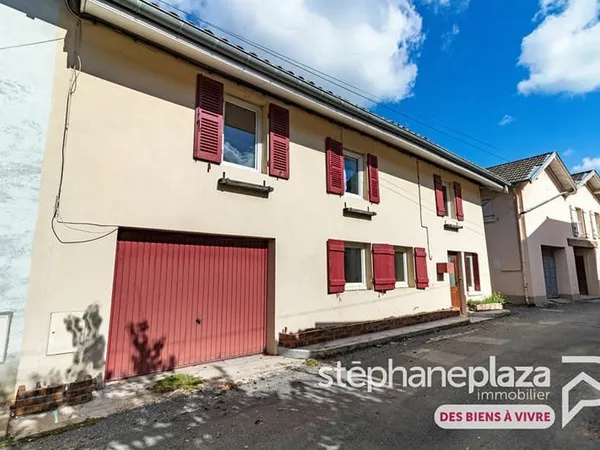 Maison Pont De Veyle 6 pièce(s) 102 m2 + garage fermé
