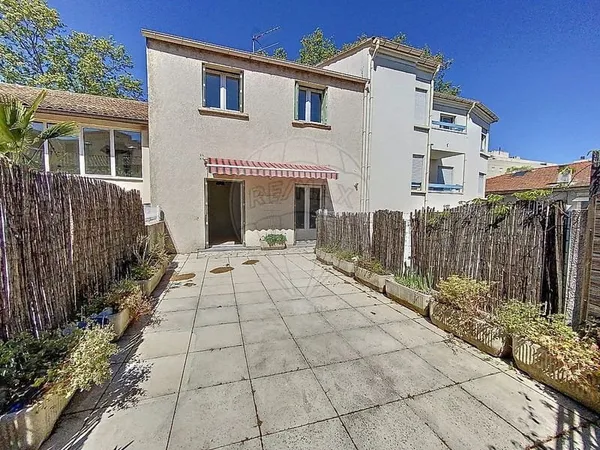 Immeuble 4 chambre(s) à vendre