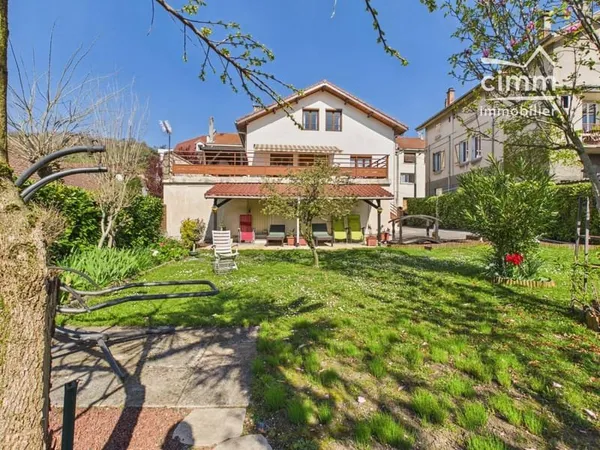 Maison 5 pièces 131 m²