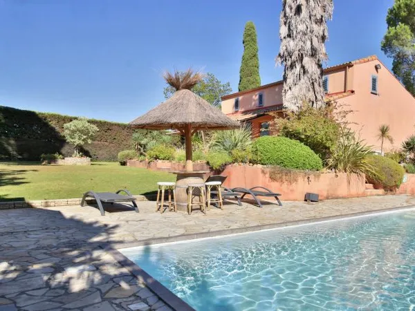 Maison 7 pièces 220 m²