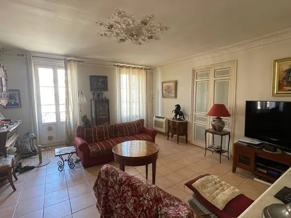 Appartement 4 pièces 145 m²