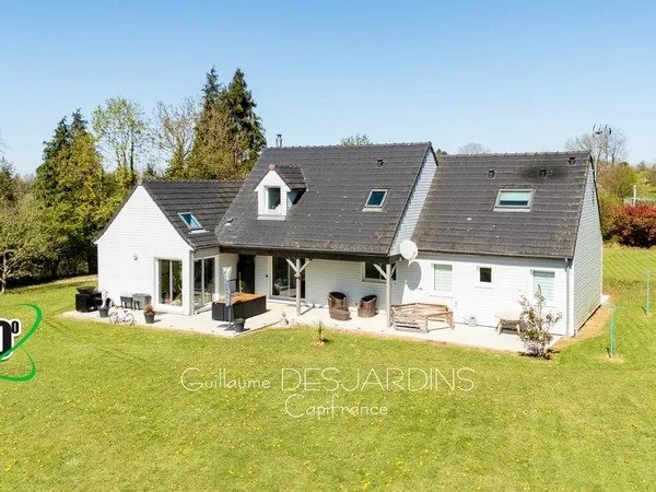 Grande maison familiale contemporaine - 6 chambres, beaux volumes et jardin AUBRY LE PANTHOU (61)