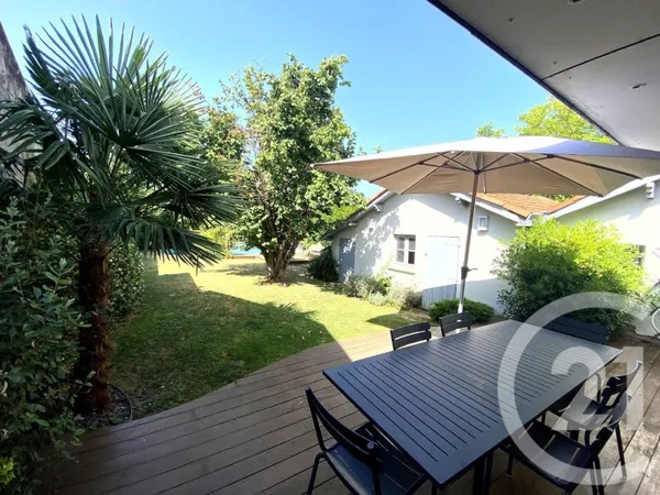 Maison 6 pièces 148 m²