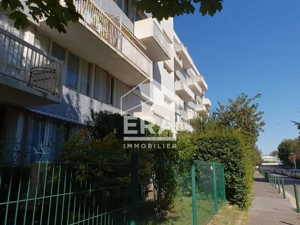 Appartement Neuilly Sur Marne 5 pièce(s) 89 m2