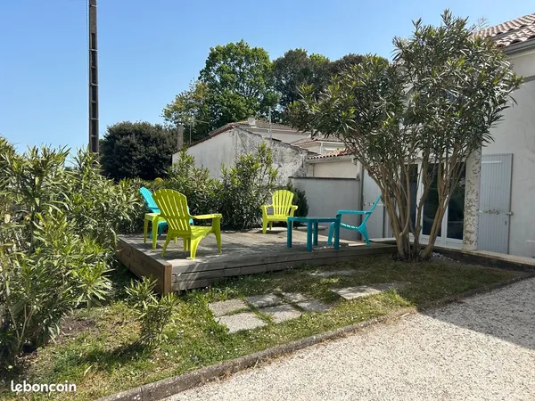 Maison F3 90 m2 jardin 150 m2