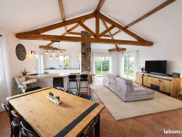 Propriete contemporaine aux prestations exclusives - jonage le haut