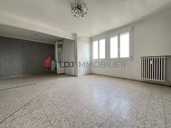 En exclusivité 4 pièces 70M2, secteur Moyen Vernet.