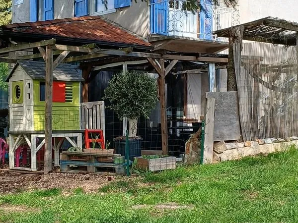 Maison rénovée avec vue Loire + terrain 2 300 m² - Chamalières-sur-Loire