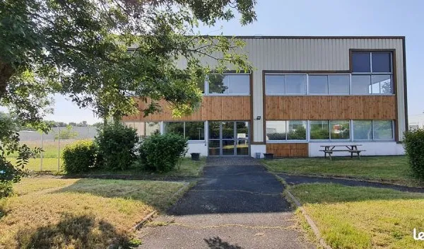 Bureaux à louer à Beaucouzé