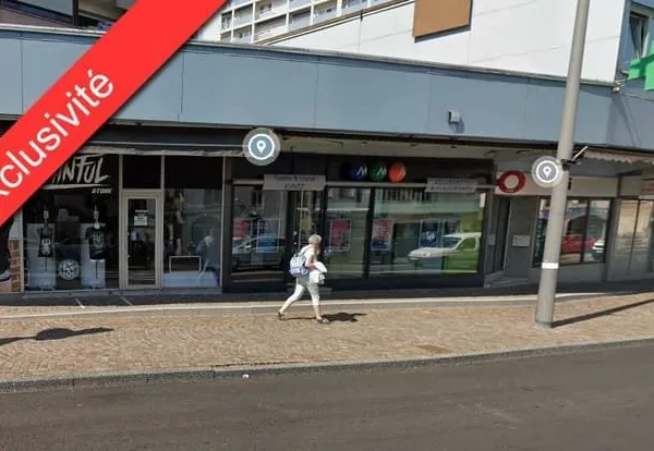 Local commercial 105 m²