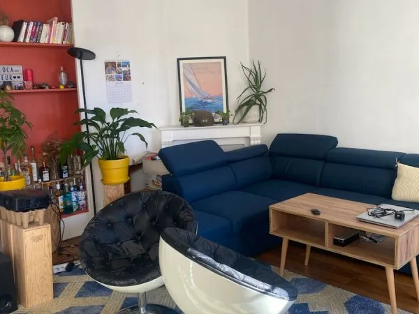 Loue ch appartement en colocation