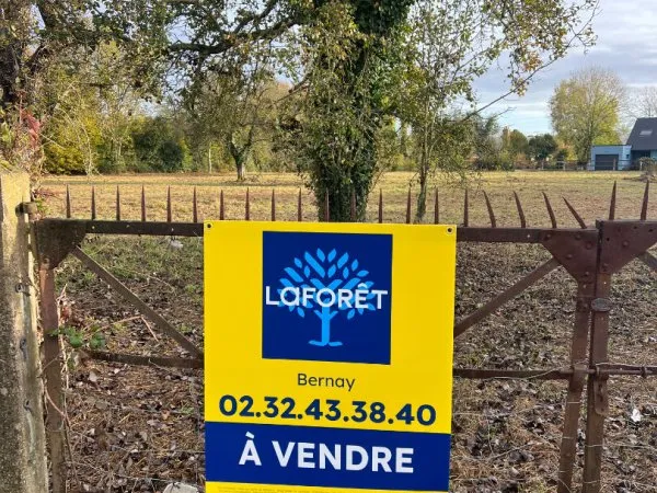 Terrain 1584 m²
