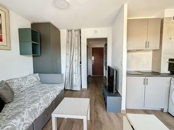 Studio 1 pièce 20 m²
