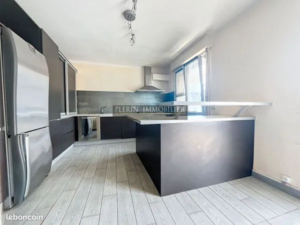 Maison de ville 7 pièces 200 m²