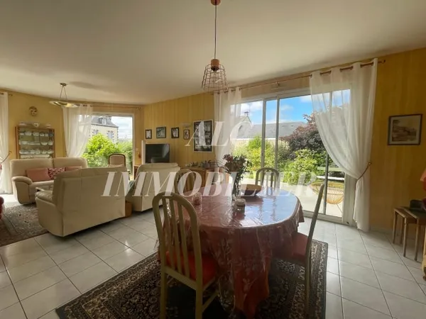 Maison 5 pièces 190 m²
