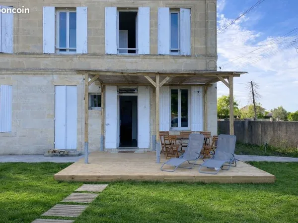 Maison en pierre Girondine - Jardin - Garage