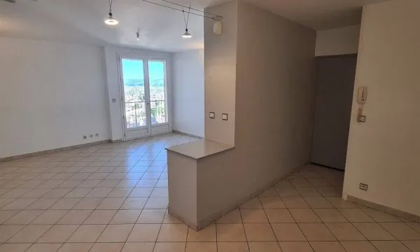 Appartement 4 pièces 75 m²