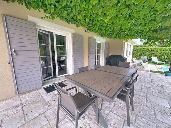 Maison 6 pièces 130 m²