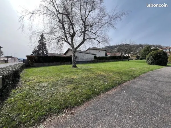 Terrain 377 m² Saint Priest En Jarez