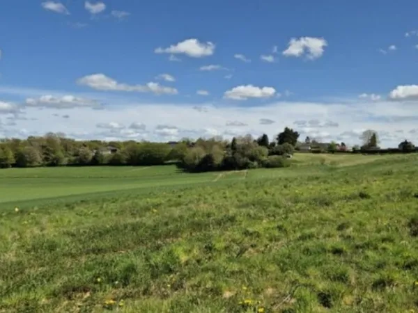 Terrain 1151 m²