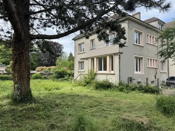 Maison 10 pièces 244 m²
