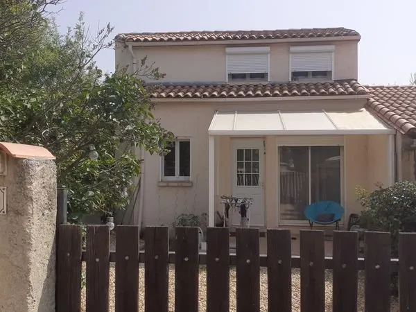 Vends maison Vailhauquès 