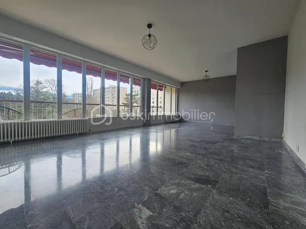 Appartement 4 pièces 94 m²