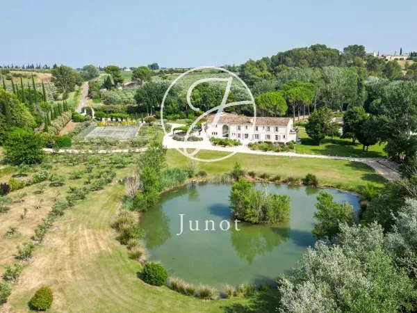 ALPILLES - Demeure d'exception avec parc à vendre - 18 pièces - 542m² - Piscine.