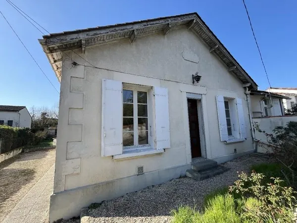 Maison Vente Cognac 3p 72m² 146000€