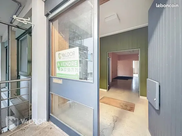 Bureaux, fonds de commerce 116 m² Montmerle-sur-Saône