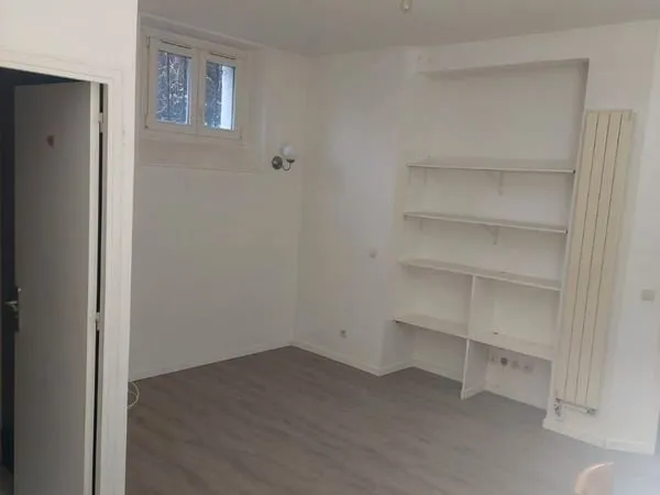 Appartement 2 pièces Paris 15e