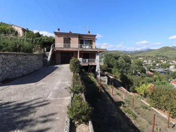 Maison 6 pièces 173 m²