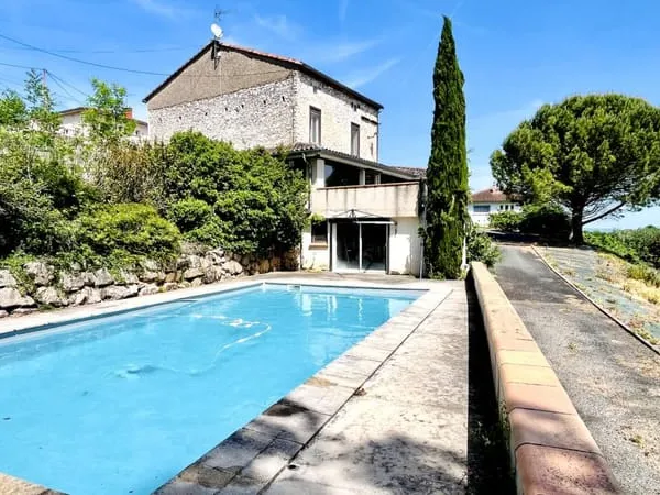 Maison Blaye Les Mines 7 pièce(s) 290 m2