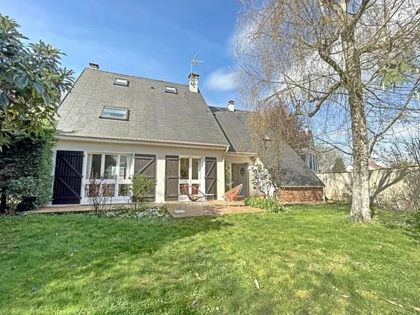 Maison 7 pièces 148 m²