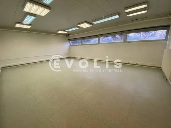 Bureaux 59 m²